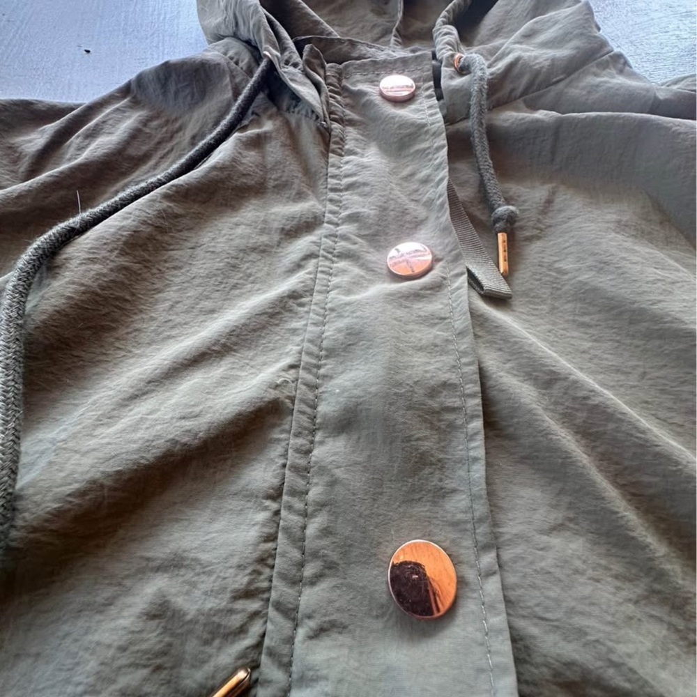 Women’s Jacket - Picture 3 of 5